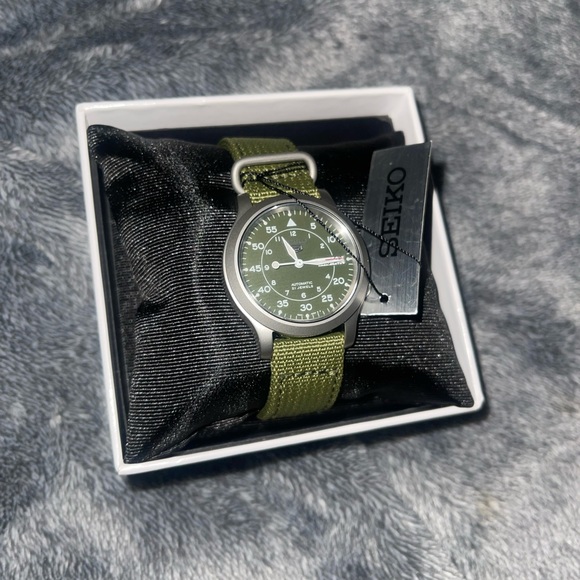 Seiko - Picture 1 of 4